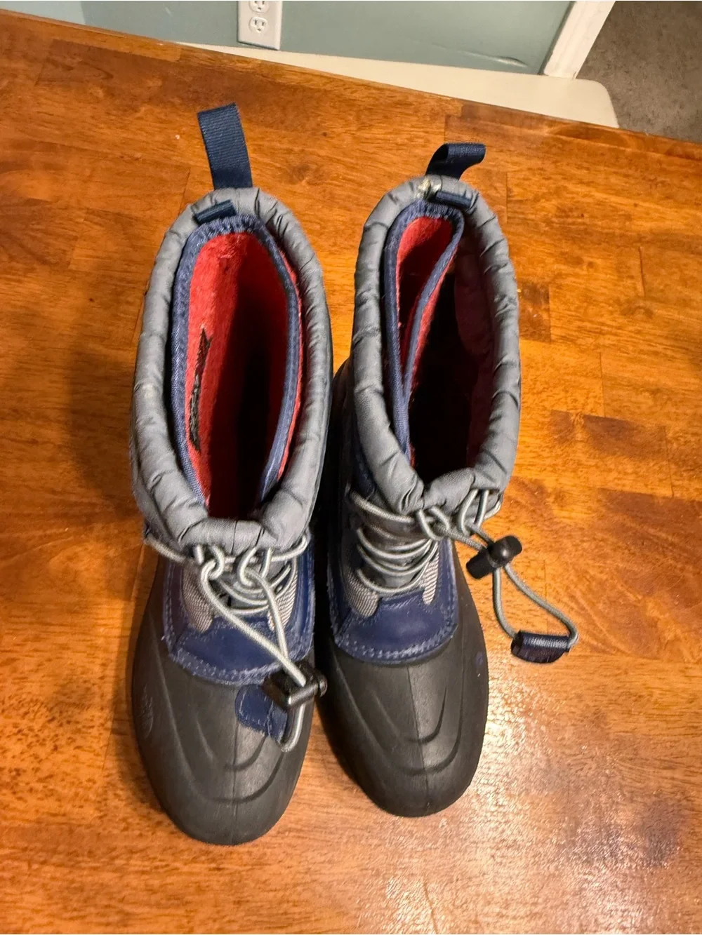 The North Face Kids Alpenglow IV Snow Boots Navy Blue Waterproof Insulated Sz 6